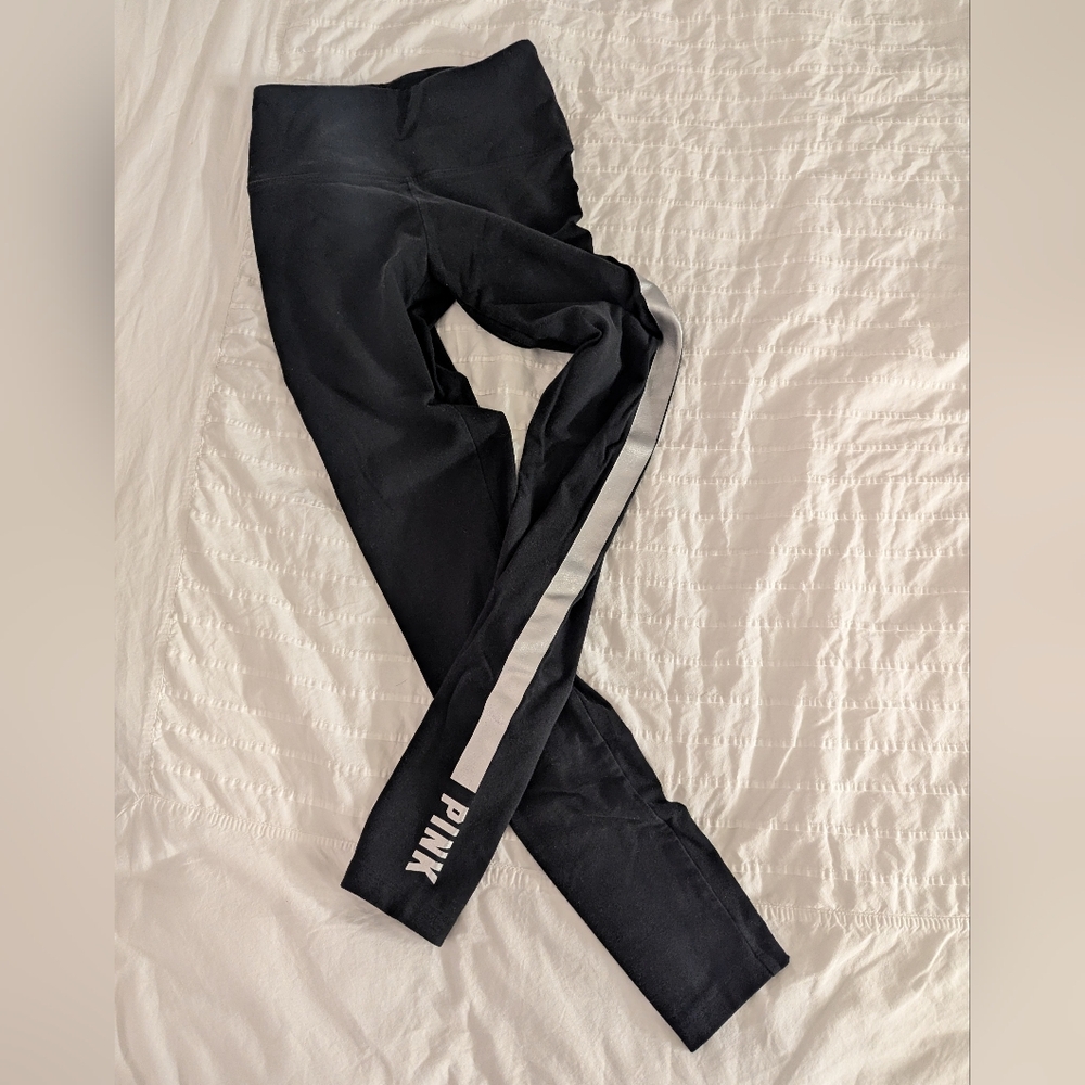 Victoria's Secret PINK Leggings With Silver Logo Down One Leg